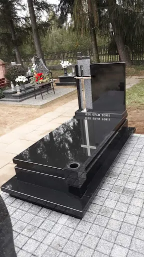 Kamieniarstwo Staroń – Nagrobki Granitowe / Pomniki / Odolanów / Ostrów Wielkopolski